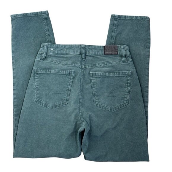 American Eagle Women's 2 Mom Straight Corduroy Pants Sage Green EUC Inseam 27.5" - Picture 1 of 12